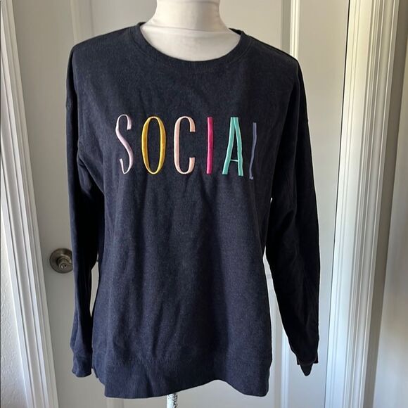 WILDFOX Sweatshirt with Colorful 'SOCIAL' Print - Picture 1 of 5